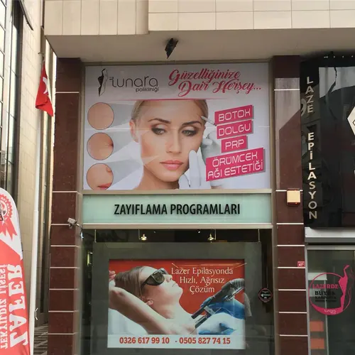 Cephe giydirme baskı — Güneş Reklam İskenderun