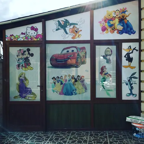 Cam folyo çizgi film grafiği — Güneş Reklam İskenderun
