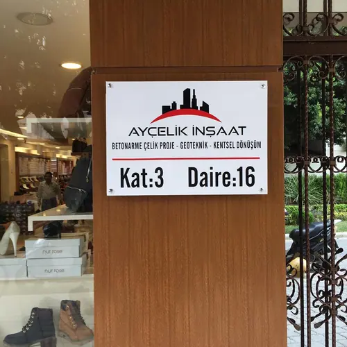 Pleksi kapı tabelası — Güneş Reklam İskenderun